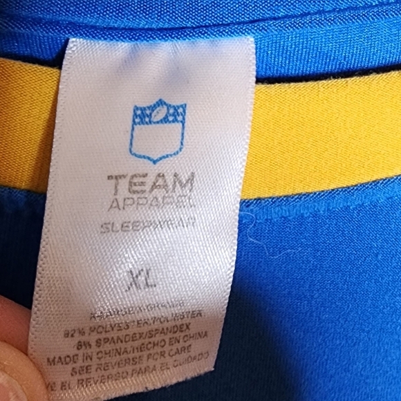 Los Angeles Chargers long sleeve super soft and comfy sleep shirt. Size XL - Picture 3 of 9